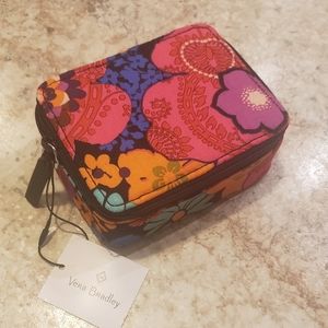 Vera Bradley Travel Pill Holder NWT